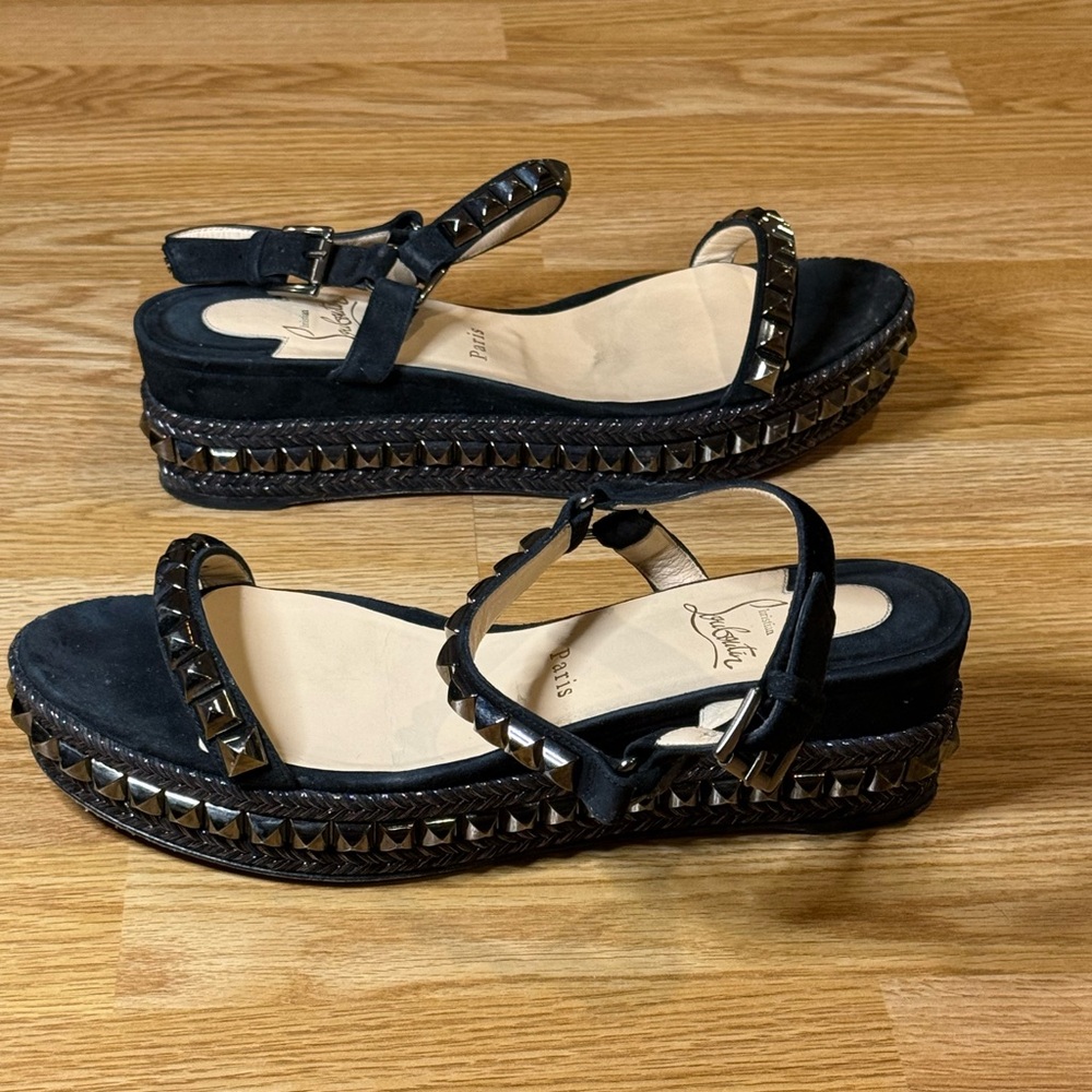 Christian Louboutin Cataclou Black Suede Studded Sandal Size 40 - Picture 5 of 9